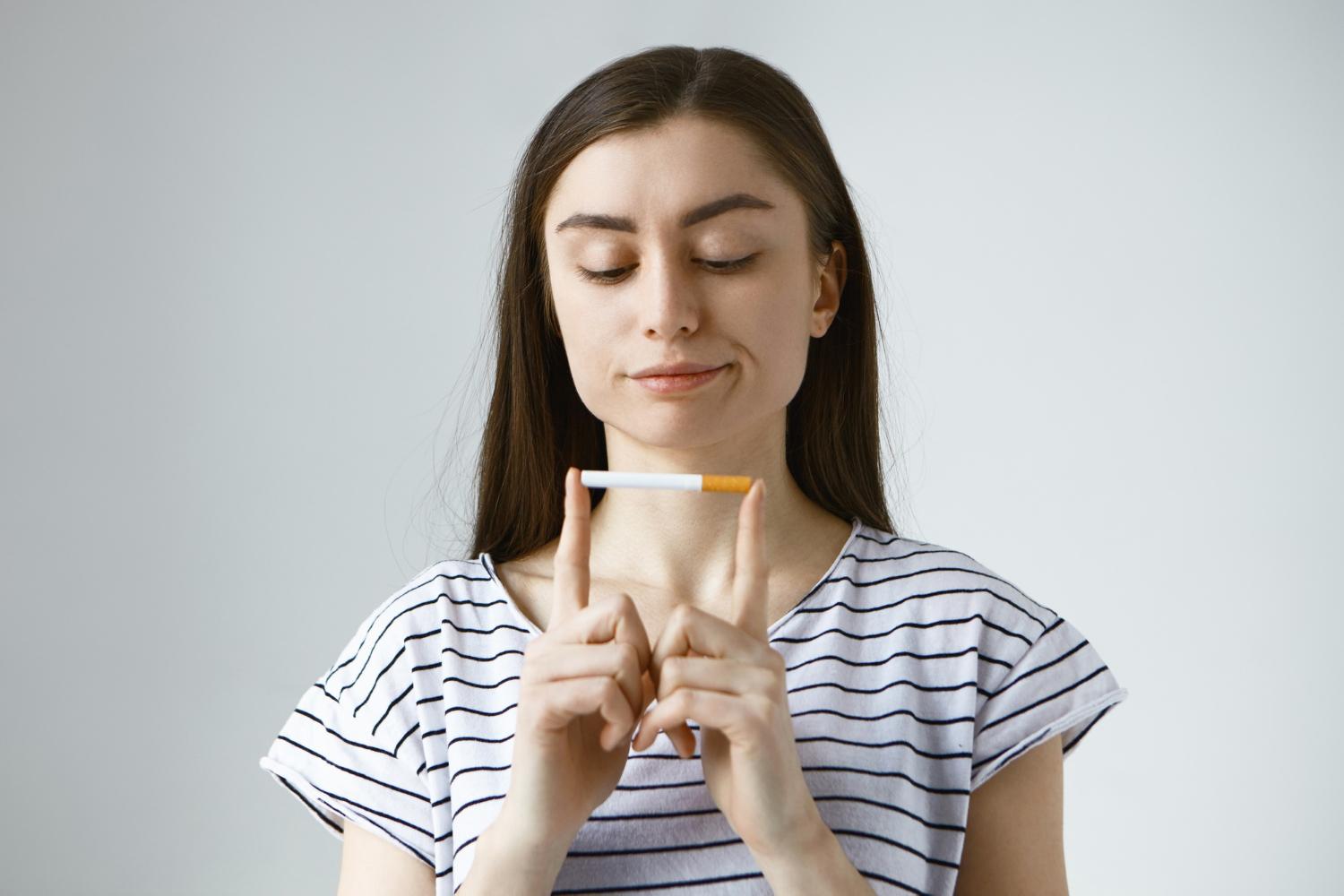 malos hábitos a evitar para una buena salud bucodental